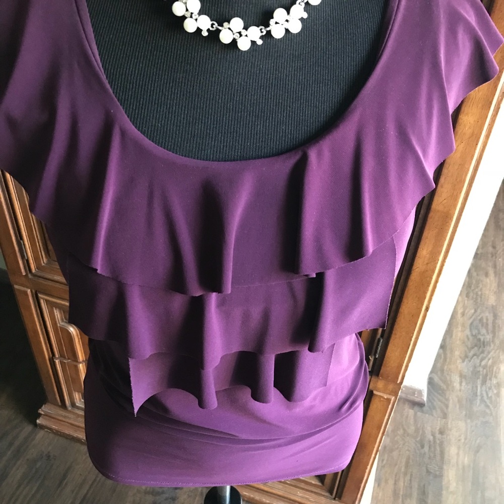 PLUM COLORED TOP‼️👚 - Picture 4 of 4
